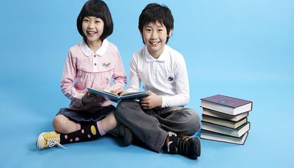 千琢教育加盟海報(bào)