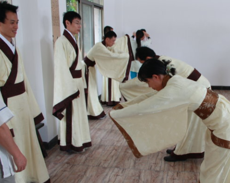 東方少年國學院