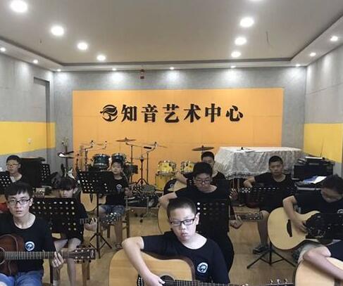 知音藝術(shù)培訓(xùn)