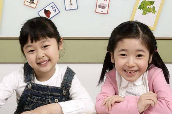 麥吉少兒美術如何加盟？