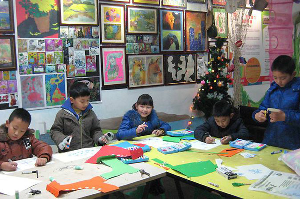 萌卡納美術培訓加盟費用多少？