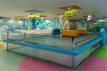 周浦嬰兒游泳館