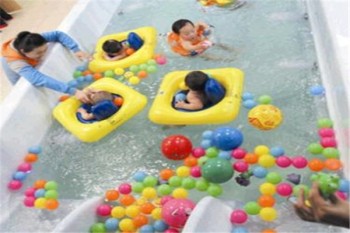 愛萌嬰兒游泳館