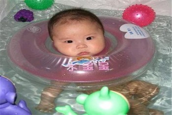 周浦貝優嬰兒游泳館