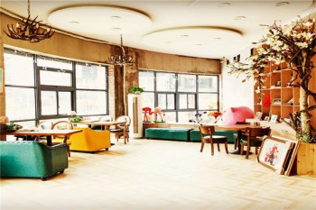 繪拾光兒童美學館