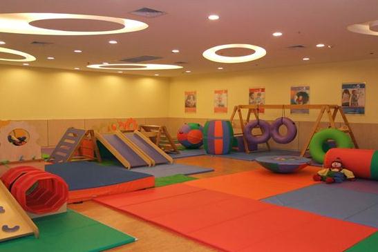 哈嘍貝比早教加盟