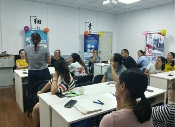 資優(yōu)樂園培訓教育