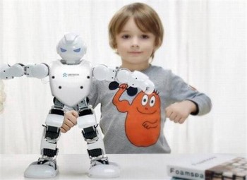熊小子機(jī)器人教育