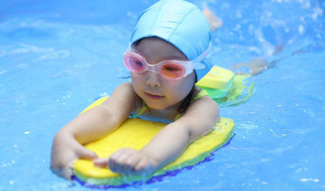 海馬momo水育早教加盟 海馬momo水育早教加盟