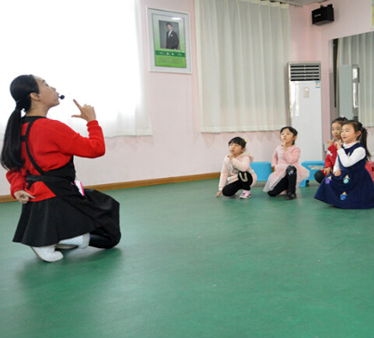 晶橙果藝術學校 晶橙果藝術學校