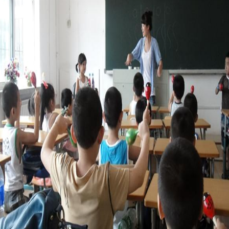 領新教育 領新教育