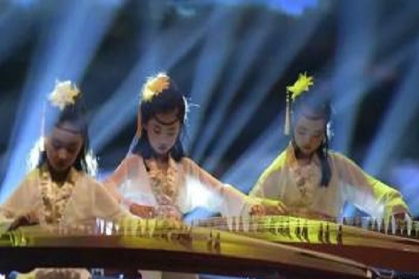 起跑線藝術(shù)培訓(xùn)中心加盟 起跑線藝術(shù)培訓(xùn)中心加盟