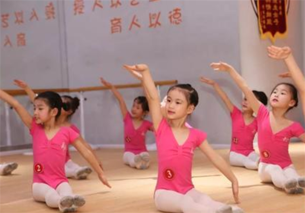 舞樂舞蹈培訓(xùn) 舞樂舞蹈培訓(xùn)