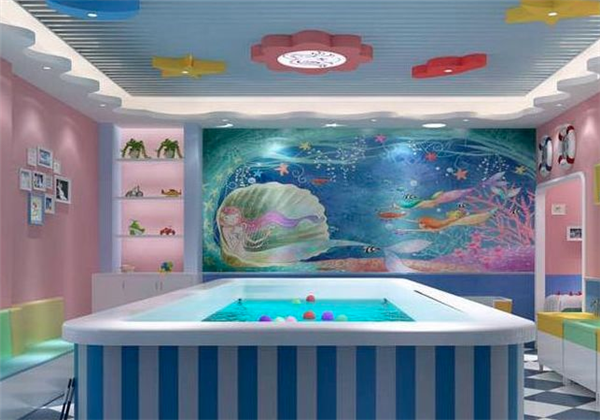 家有乖寶嬰兒游泳館