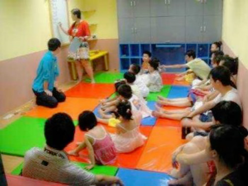 蘋果國際教育加盟