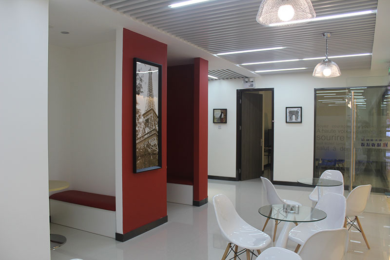 笨豬法語加盟 笨豬法語加盟