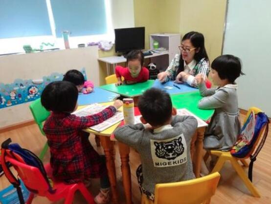 瓦拉少兒英語加盟