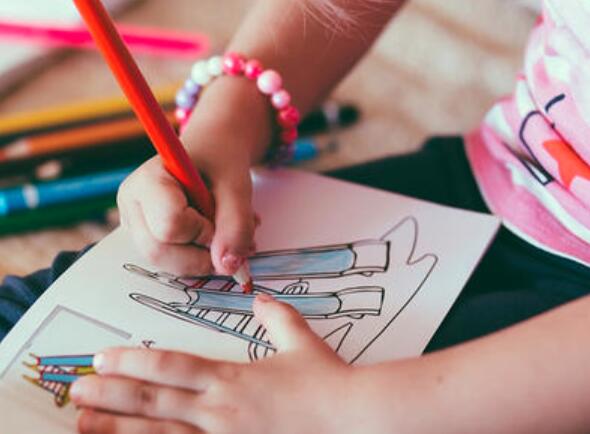 少兒美術(shù)加盟