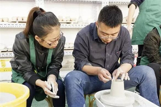 陶瓷故事手工陶藝加盟 陶瓷故事手工陶藝加盟
