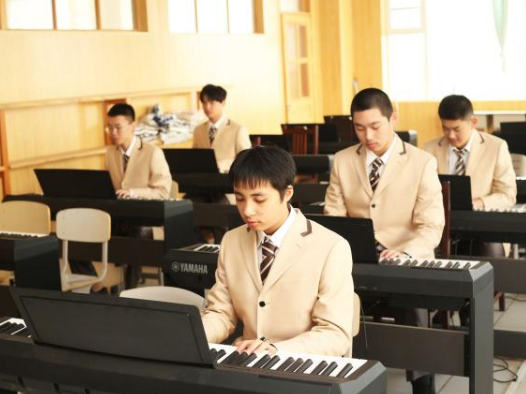 章丘雙語學校國際部加盟 章丘雙語學校國際部加盟