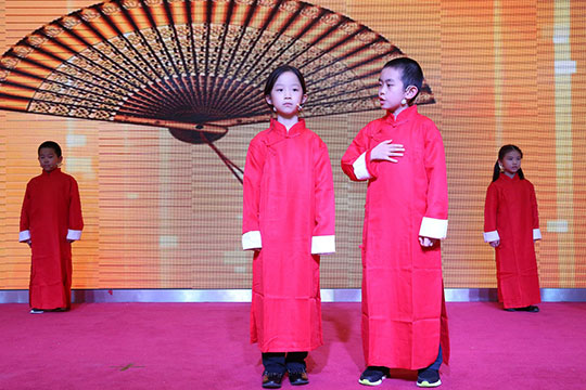 弘德少年語言藝術加盟 弘德少年語言藝術加盟