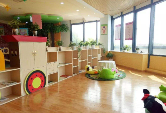 青瑞國(guó)際早教加盟