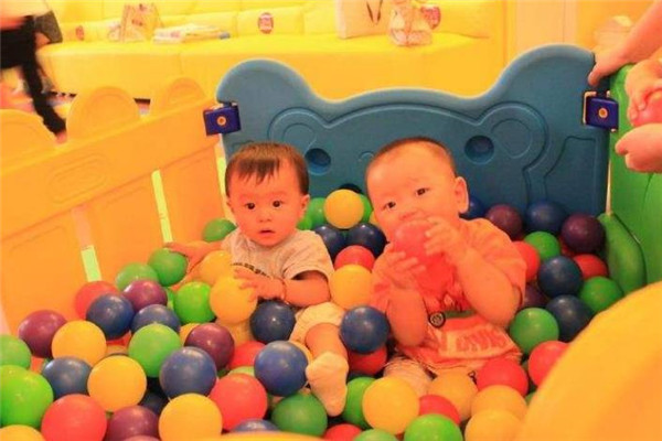 小檸檬早教加盟 小檸檬早教加盟