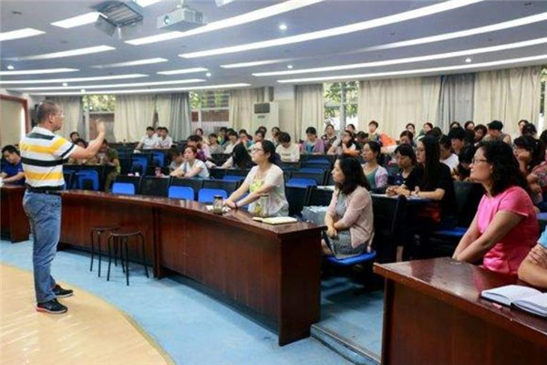 華苑作文培訓加盟 華苑作文培訓加盟