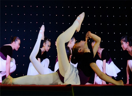 小丫丫幼兒藝術培訓加盟 小丫丫幼兒藝術培訓加盟