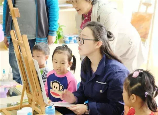 維茲堡兒童藝術(shù)學(xué)園加盟 維茲堡兒童藝術(shù)學(xué)園加盟