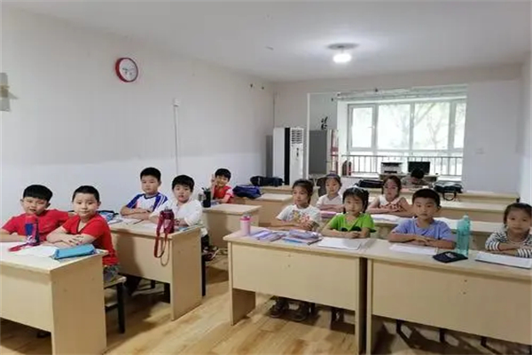 巨森·梧桐林校外成長中心加盟