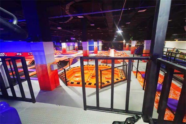 藍box蹦床公園加盟 藍box蹦床公園加盟